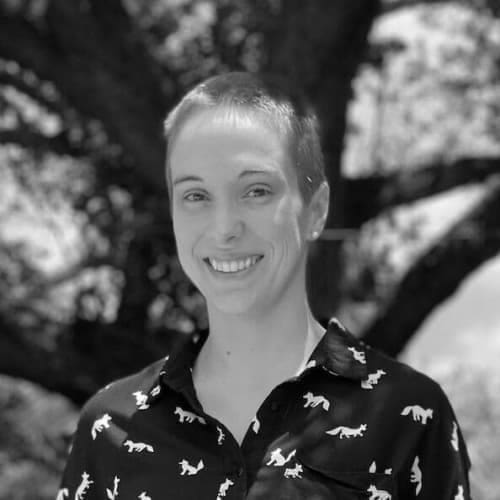 Victoria Hudgeons, Editor